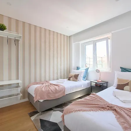 アパート Saldanha 2 リスボン